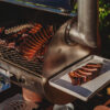 GrillSymbol BBQ røykovn med grill Smoky Beast Silver